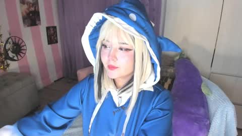 Laura online show from 09.13.25