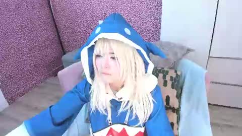 Laura online show from 07.11.26