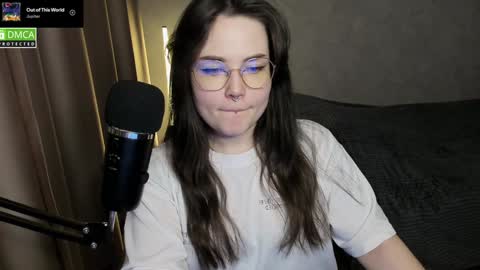 Red online show from 01.11.25