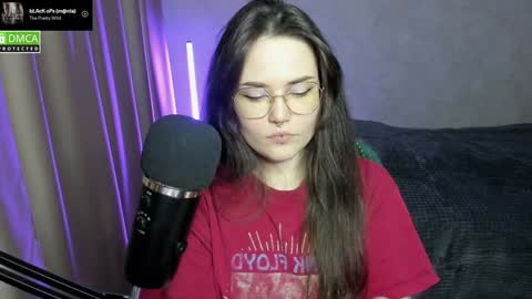 Red online show from 01.20.25