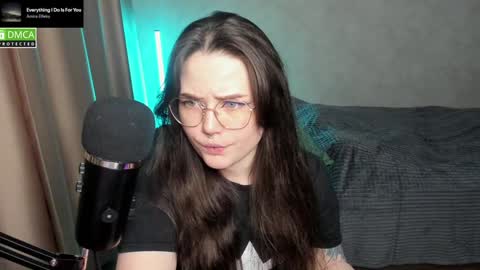 Red online show from 01.24.25