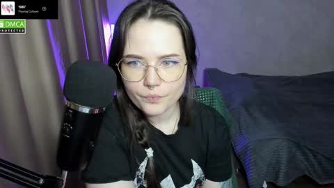 Red online show from 02.18.25