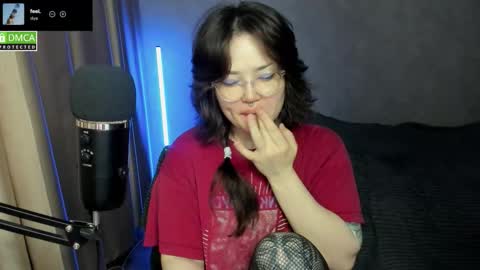 Red online show from 11.16.25