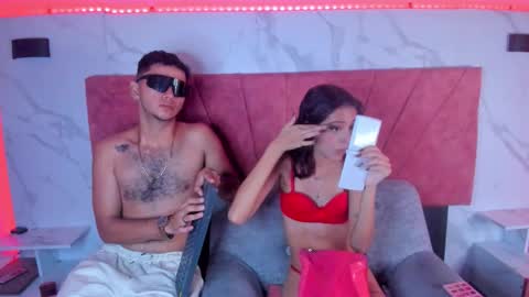 Snapshot of hellanddante_ chatting on 01.18.26 H E L L AND D A N T E online show from 01.18.26