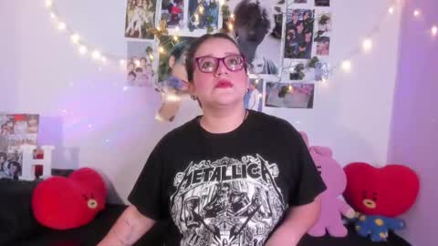 hellen online show from 11.14.25