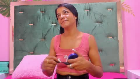 Hellen  online show from 01.16.25