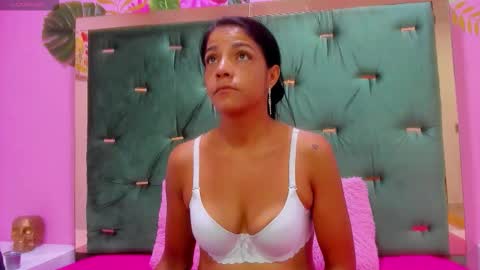 Hellen  online show from 09.17.25