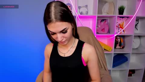 Snapshot of hellen__moore chatting on 01.30.25 GTM3Mon Tue Wed Thu Fri San 0400 am-1030pm online show from 01.30.25