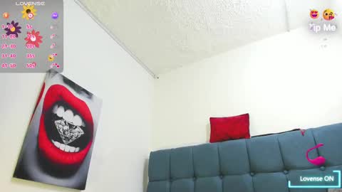 Snapshot of hellen_starx chatting on 01.21.25 hellen_starx online show from 01.21.25