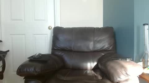 Snapshot of hellflow chatting on 01.22.25 hellflow online show from 01.22.25