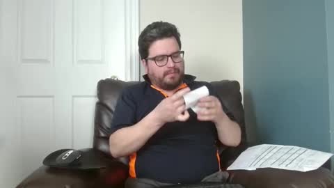 Snapshot of hellflow chatting on 02.12.25 hellflow online show from 02.12.25