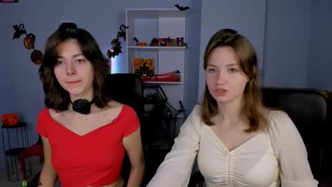 Snapshot of helli_belli chatting on 11.01.25 Helli online show from 11.01.25