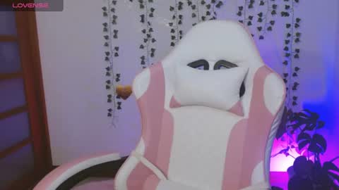 Snapshot of hellokitty_valery1 chatting on 07.23.26 hellokitty_valery1 online show from 07.23.26