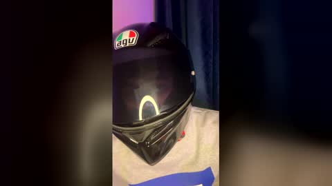 helmetplayme online show from 12.21.25