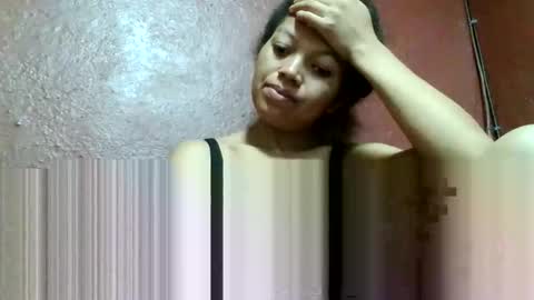 Snapshot of henitsaldy chatting on 02.26.26 henitsaldy online show from 02.26.26