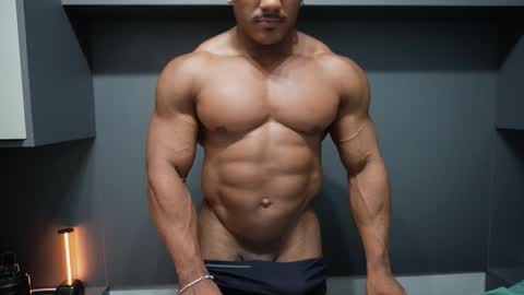 Snapshot of henrimusclee chatting on 02.01.26 Henri online show from 02.01.26