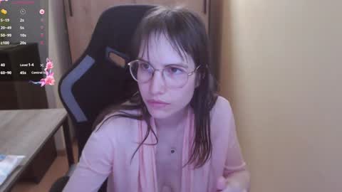 HeraLuna  online show from 01.21.25