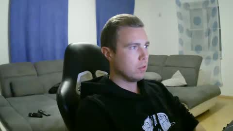 John Pearl online show from 03.09.25