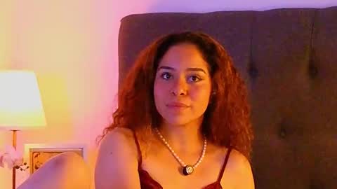 Snapshot of hercyqueen chatting on 04.27.26 hercyqueen online show from 04.27.26