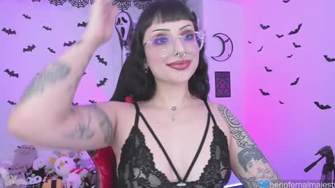  Marie  online show from 12.12.24