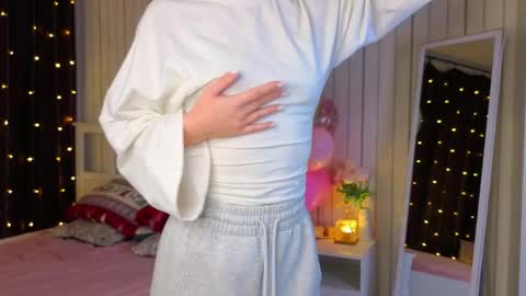 Snapshot of herminasouth chatting on 04.07.26 Nicole online show from 04.07.26