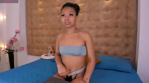 Snapshot of hermione_brown chatting on 02.26.26 hermione_brown online show from 02.26.26