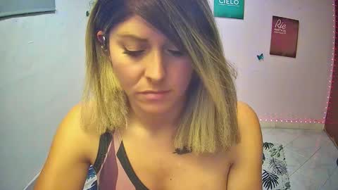 Hestesiaxx online show from 01.09.26