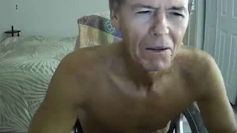 hewes1 online show from 11.05.25