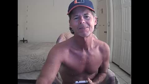 Snapshot of hewes1 chatting on 03.23.26 hewes1 online show from 03.23.26
