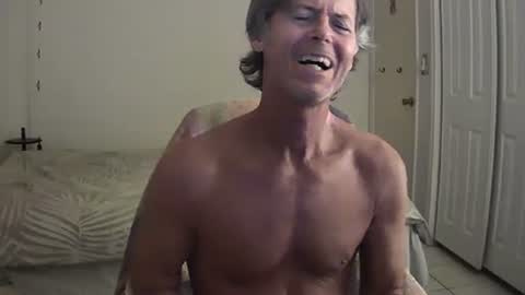 Snapshot of hewes1 chatting on 03.29.26 hewes1 online show from 03.29.26