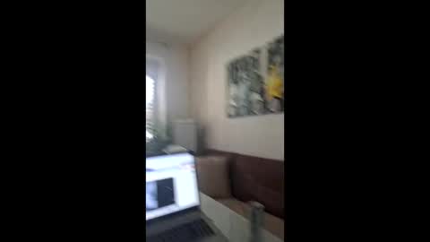 Snapshot of hexe40002 chatting on 04.15.26 lara online show from 04.15.26