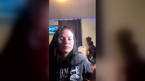 Hexedbymommy online show from 05.28.26