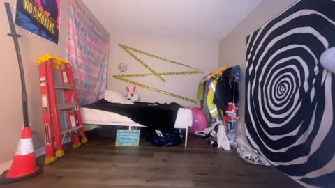 salem online show from 10.08.25