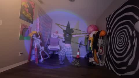 salem online show from 10.20.25