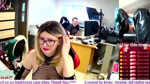 Snapshot of hexme_kinky_office chatting on 02.04.25 hexme_kinky_office online show from 02.04.25