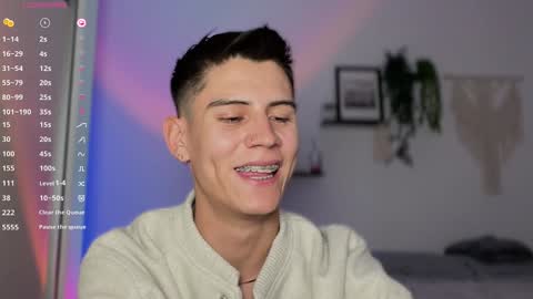 Snapshot of hey_cesard chatting on 12.14.24 hey_cesard online show from 12.14.24