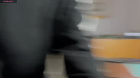 Snapshot of hey_cesard chatting on 12.20.24 hey_cesard online show from 12.20.24