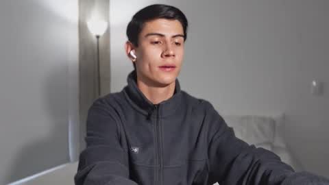 Snapshot of hey_cesard chatting on 02.03.26 hey_cesard online show from 02.03.26