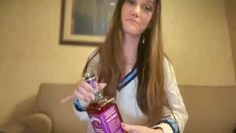 HeyAlicia online show from 11.01.25