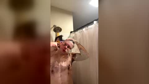 Snapshot of heychrisxx chatting on 02.18.26 heychrisxx online show from 02.18.26