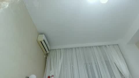 Heyheygrey online show from 12.17.25