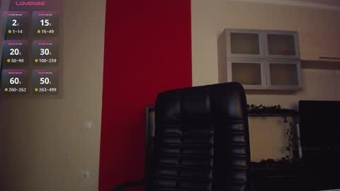 Lina online show from 12.22.25