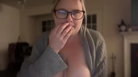 Hi Im Olivia online show from 12.02.24