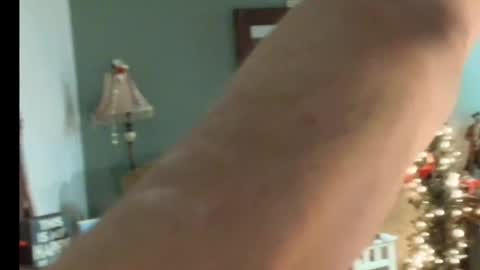 hidden_gold_milf online show from 12.22.25