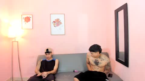 hiddendesire_ online show from 04.27.26