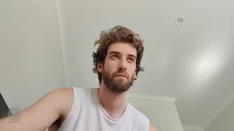 Snapshot of hiddengaze chatting on 02.23.26 HiddenGaze online show from 02.23.26