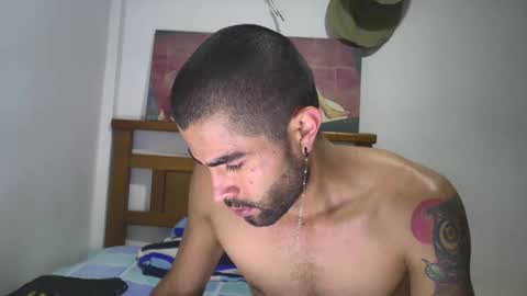 hideonbush online show from 09.22.25