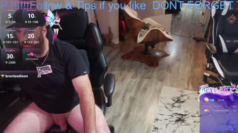 Snapshot of highclass92i chatting on 12.22.24 High4This online show from 12.22.24