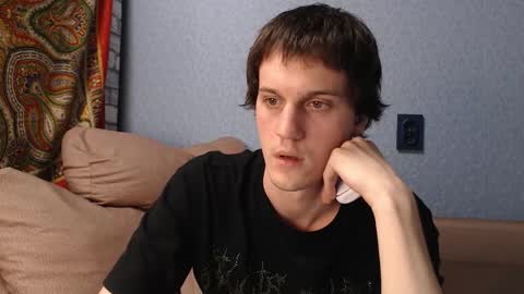 Snapshot of higherdegree chatting on 10.21.25 higherdegree online show from 10.21.25