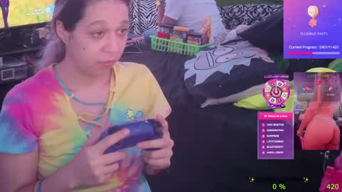 Snapshot of highnesscanna chatting on 10.05.25 HiGHNESS CANNA online show from 10.05.25